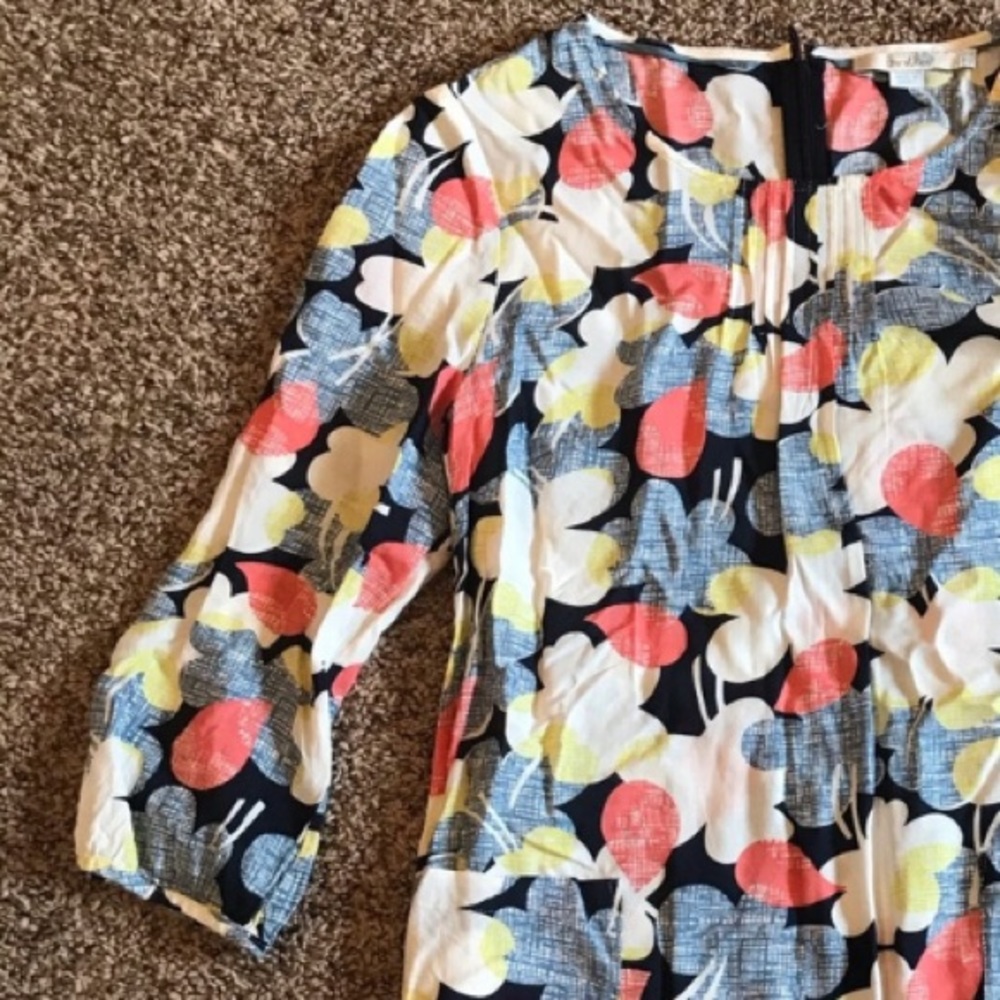 Boden flower top